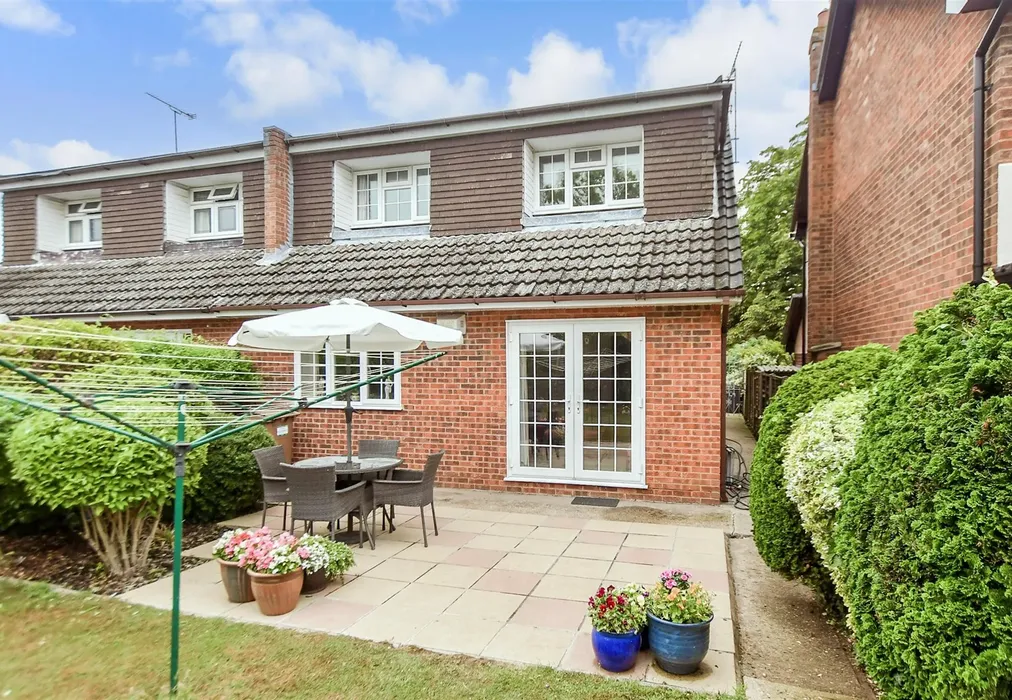 Rear Elevation - Church End Lane, Runwell, Wickford, Essex - Wards of Kent