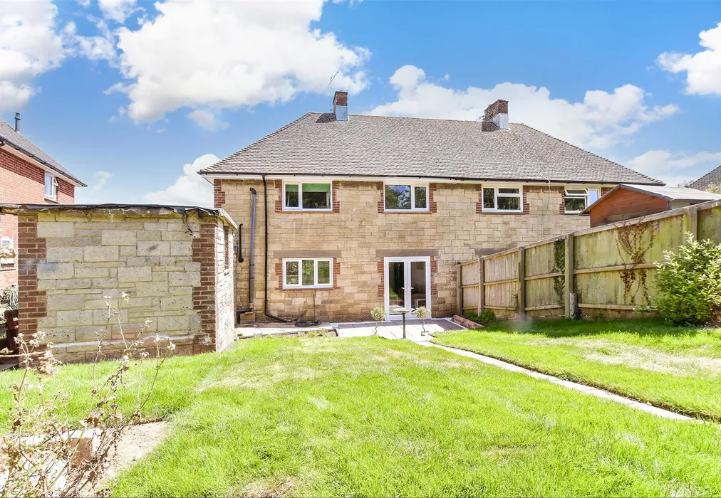 Rear Garden - Station Road, Brading, Isle of Wight - Wards of Kent