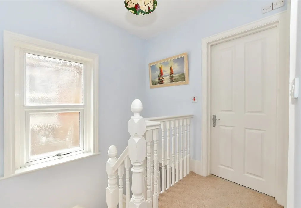 Internal Lifestyle Photograph - Spencer Street, Bognor Regis, West Sussex - Wards of Kent