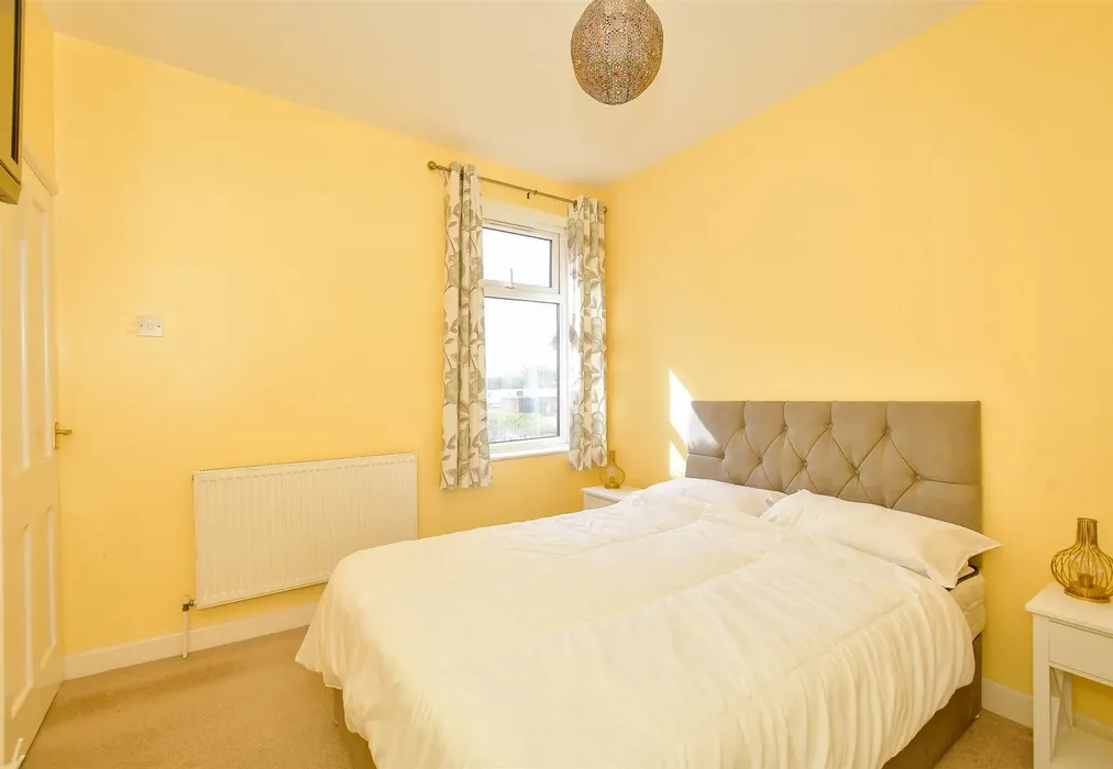 Bedroom 3 - Walmer Road, Portsmouth, Hampshire - Wards of Kent