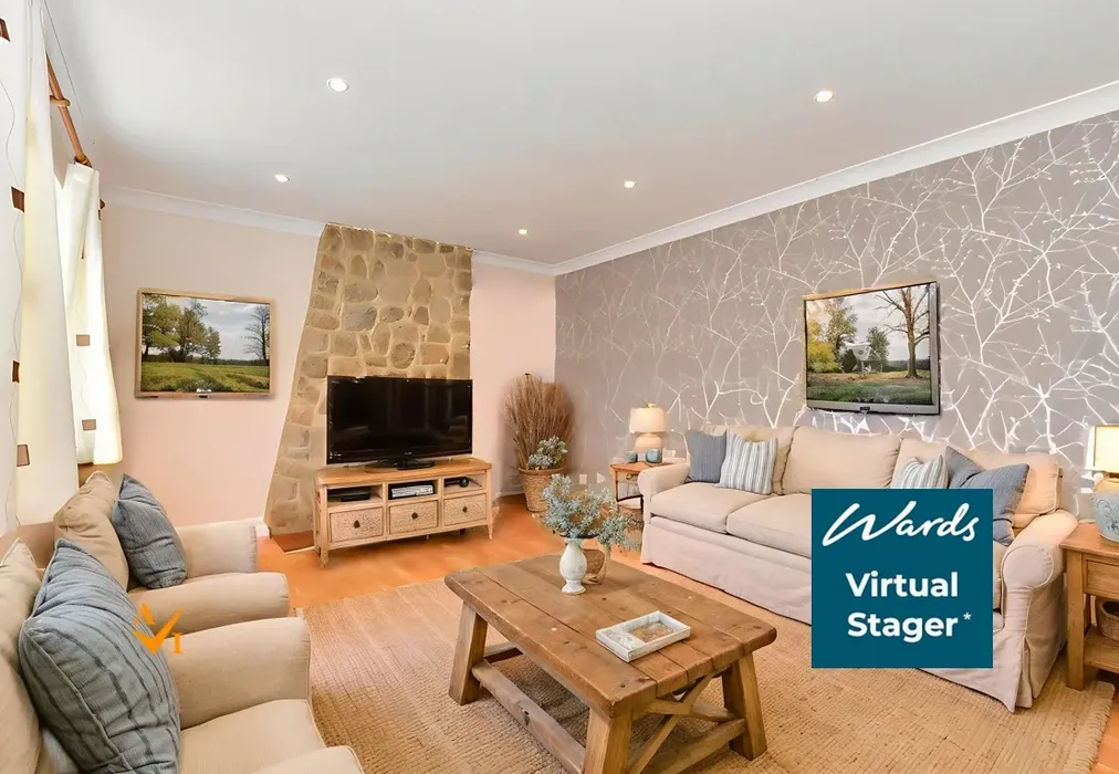 Lounge (Farmhouse style) - Speldhurst Close, Ashford, Kent - Wards of Kent