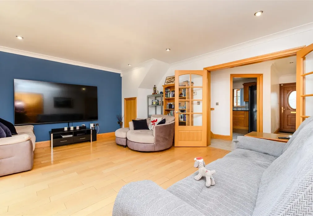 Lounge - Hever Avenue, West Kingsdown, Sevenoaks, Kent - Wards of Kent