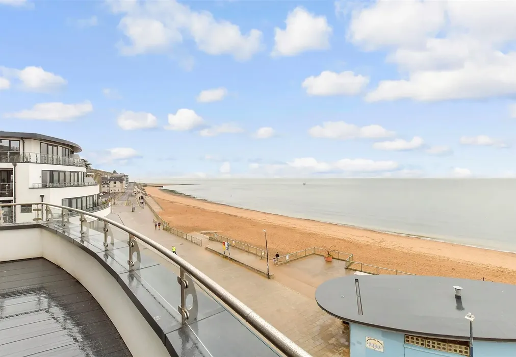 Views - Beach Drive, Ramsgate, Kent - Wards of Kent