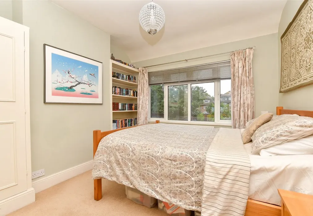 Bedroom 2 - Carshalton Grove, Sutton, Surrey - Wards of Kent