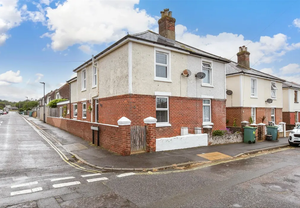 Front Aspect - St. John's Crescent, Sandown, Isle of Wight - Wards of Kent