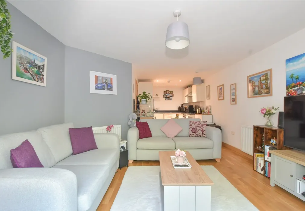 Lounge/Kitchen/ Diner - Olympia Way, Whitstable, Kent - Wards of Kent