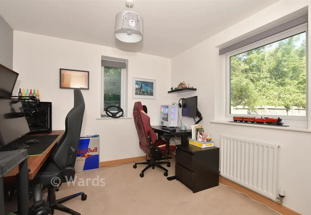 Bedroom 2 - Olympia Way, Whitstable, Kent - Wards of Kent