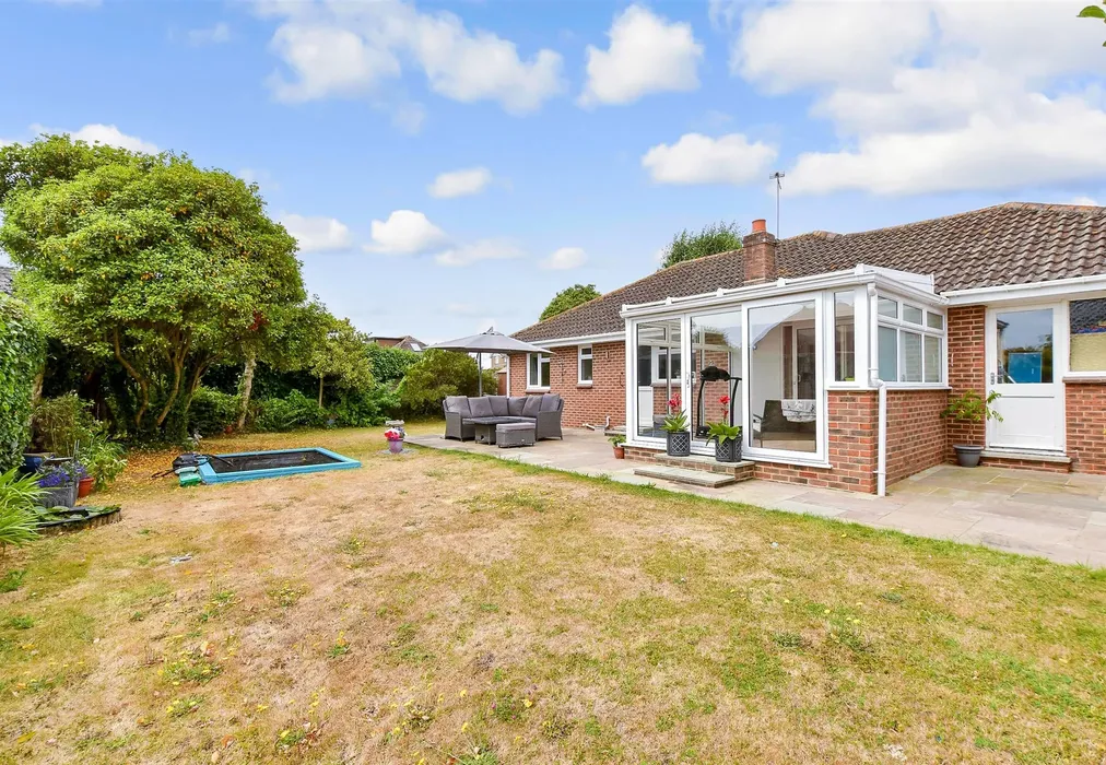 Rear Garden - Morton Road, Brading, Isle of Wight - Wards of Kent