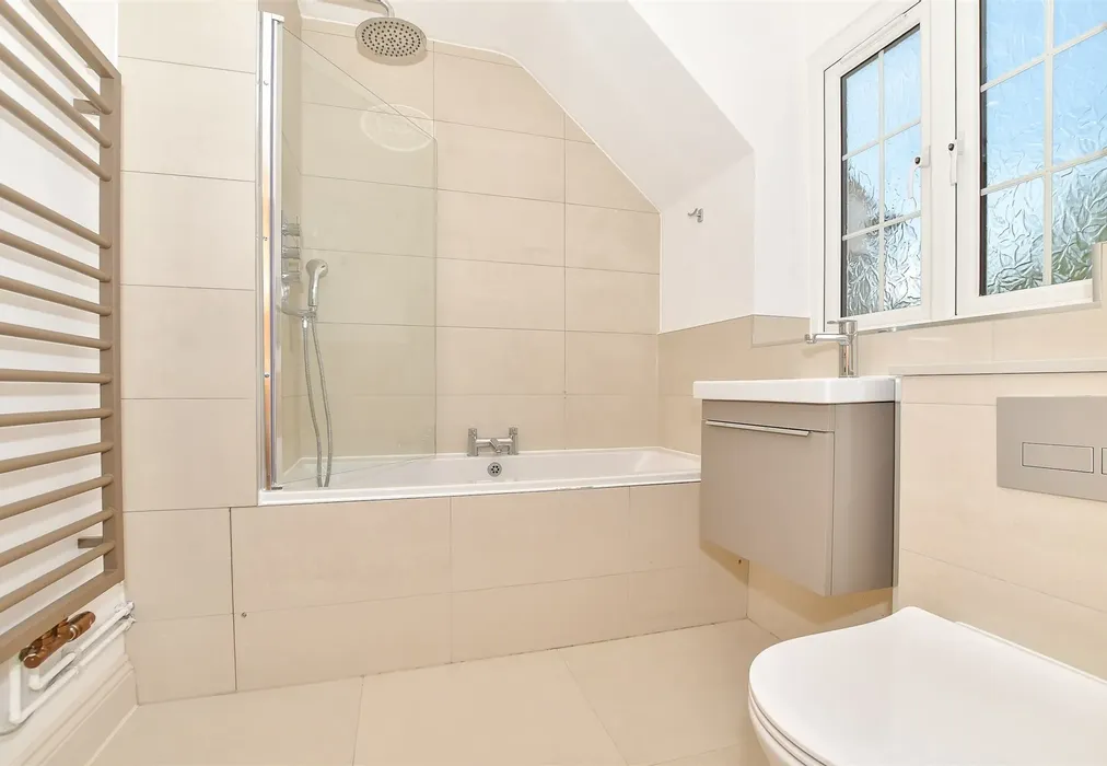 Bathroom - School House Lane, Horsmonden, Tonbridge, Kent - Wards of Kent