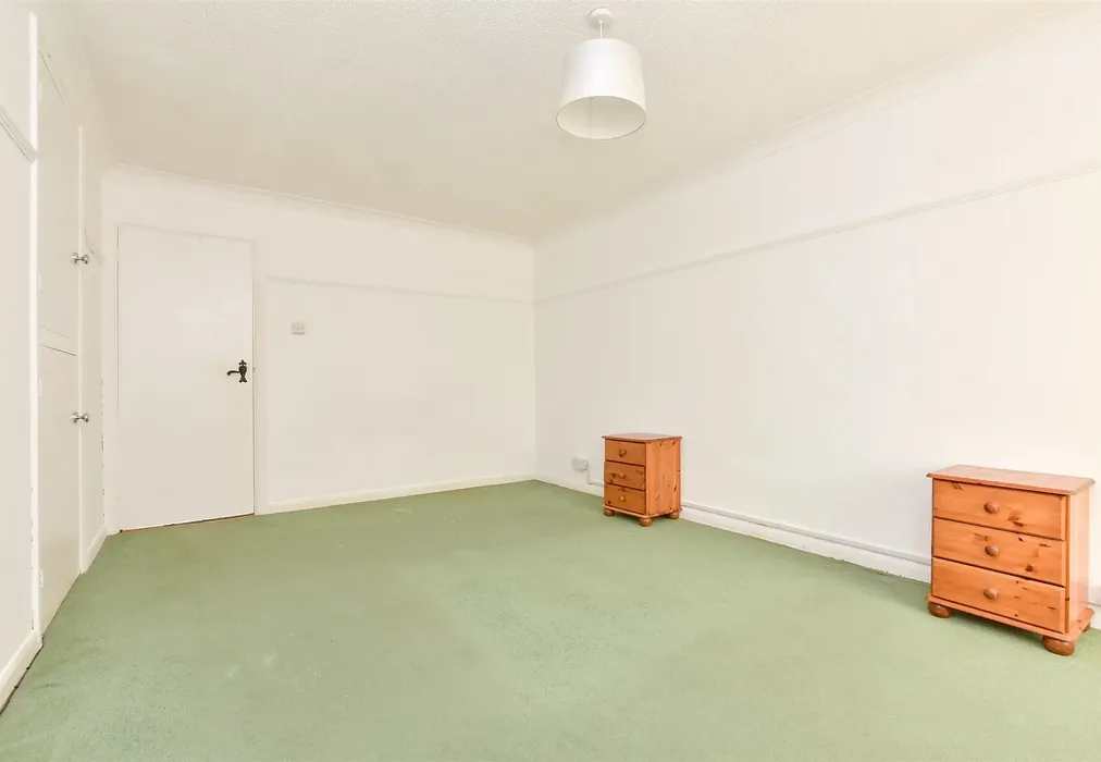 Bedroom 1 - Pluckley Gardens, Cliftonville, Margate, Kent - Wards of Kent
