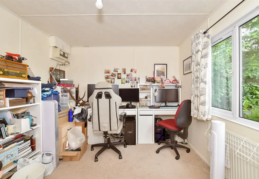 Bedroom 2 - Shripney Road, Bognor Regis, West Sussex - Wards of Kent