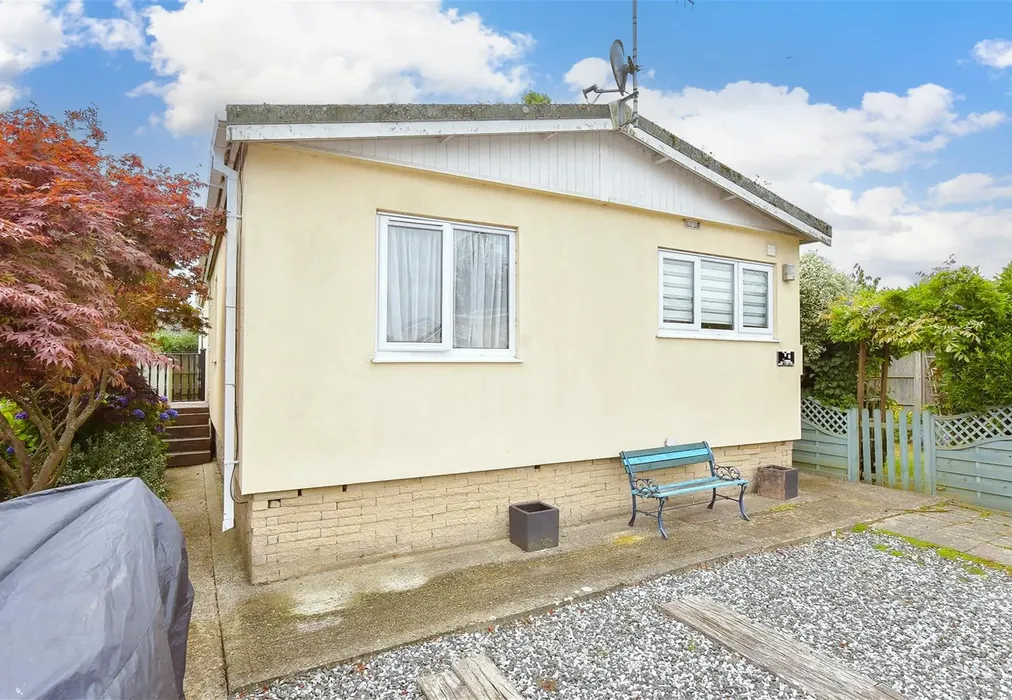 External (Web) - Shripney Road, Bognor Regis, West Sussex - Wards of Kent
