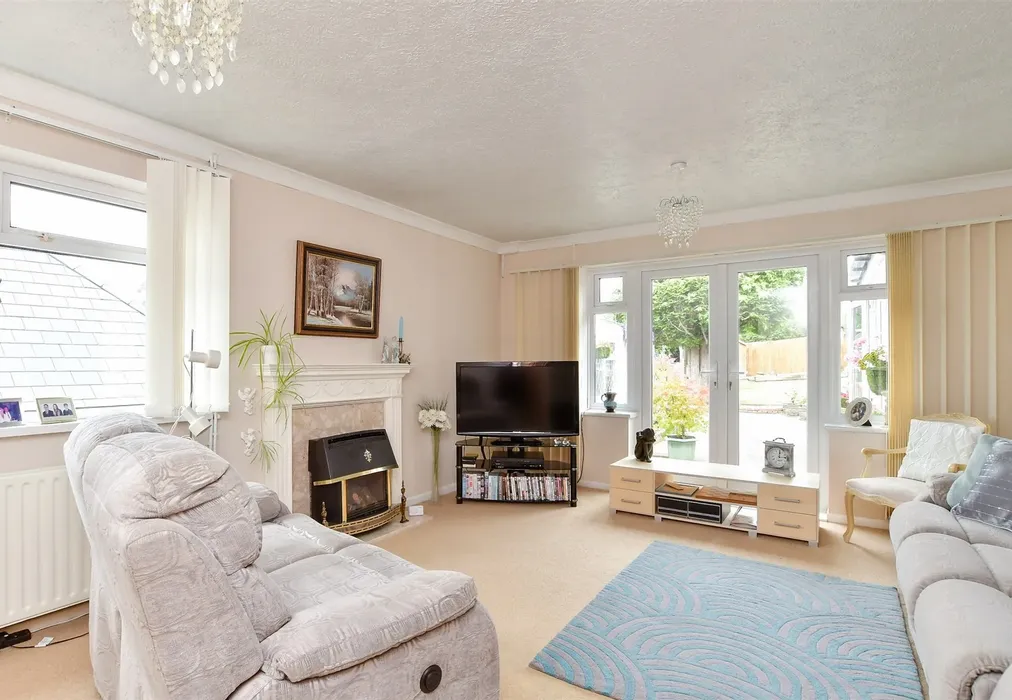 Lounge - Balsdean Road, Woodingdean, Brighton, East Sussex - Wards of Kent