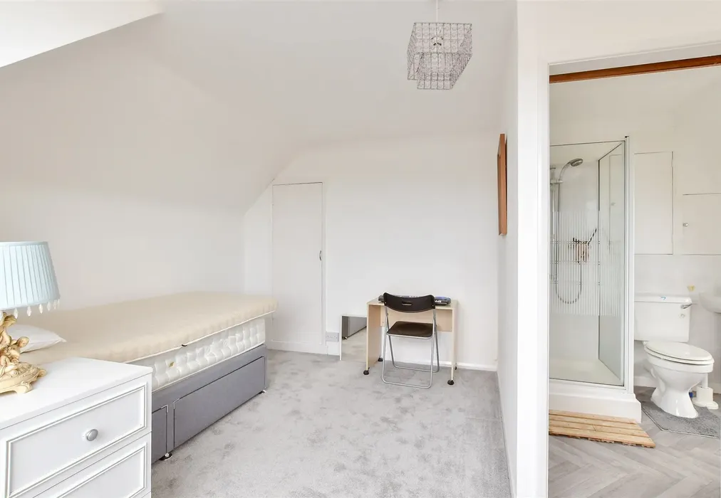 Bedroom 1 - Balsdean Road, Woodingdean, Brighton, East Sussex - Wards of Kent