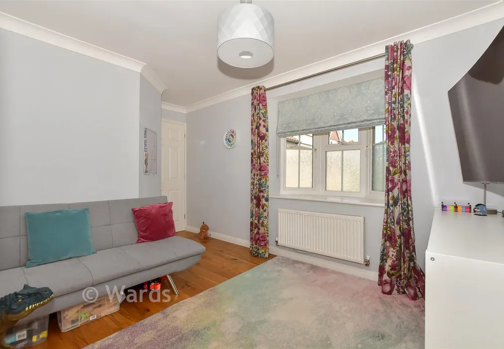 Family Room - Harling Close, Boughton Monchelsea, Maidstone, Kent - Wards of Kent