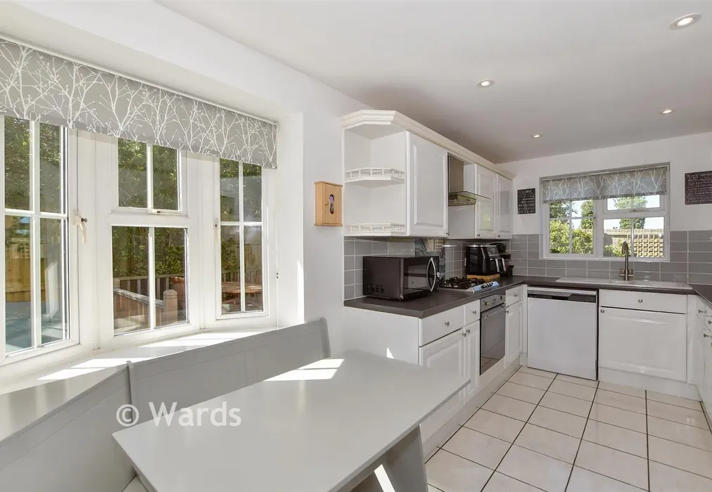 Kitchen/ Breakfast Room - Harling Close, Boughton Monchelsea, Maidstone, Kent - Wards of Kent