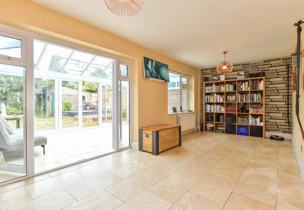 Dining Area - Crescent Drive South, Woodingdean, Brighton, East Sussex - Wards of Kent