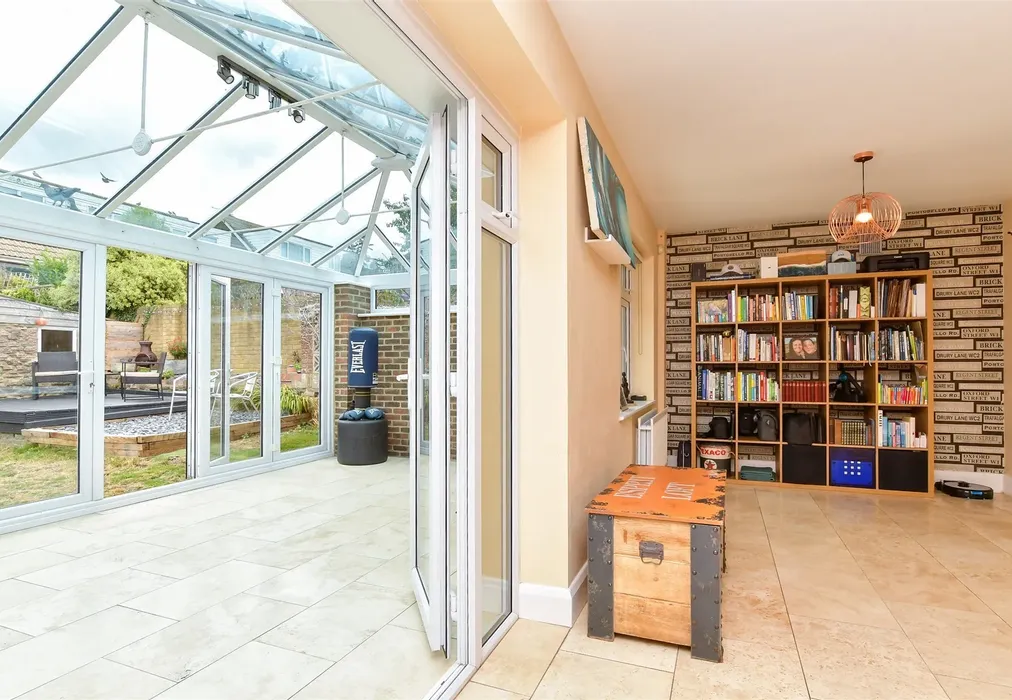 Conservatory - Crescent Drive South, Woodingdean, Brighton, East Sussex - Wards of Kent