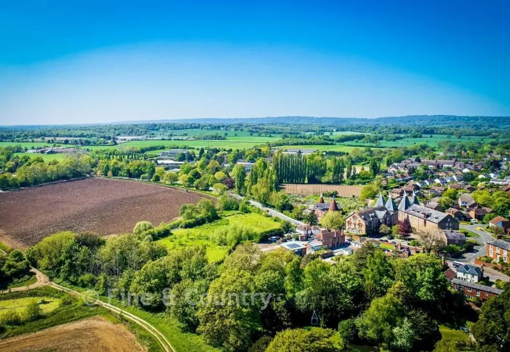 Area View - High Street, Hadlow, Tonbridge, Kent - Wards of Kent