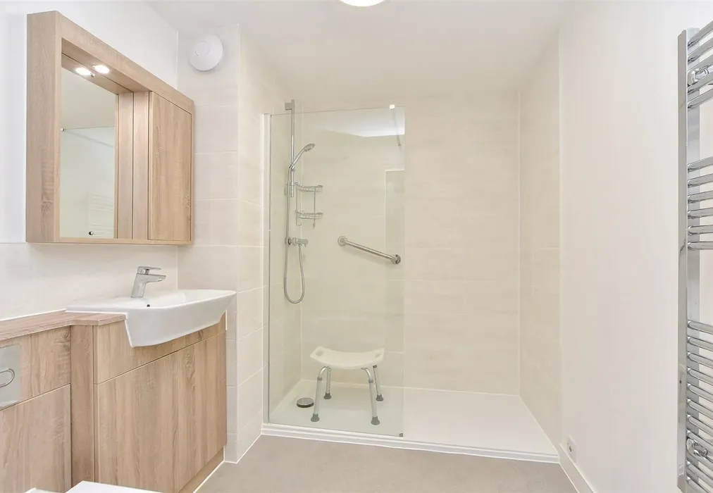 Shower Room - High Street, Rainham, Gillingham, Kent - Wards of Kent