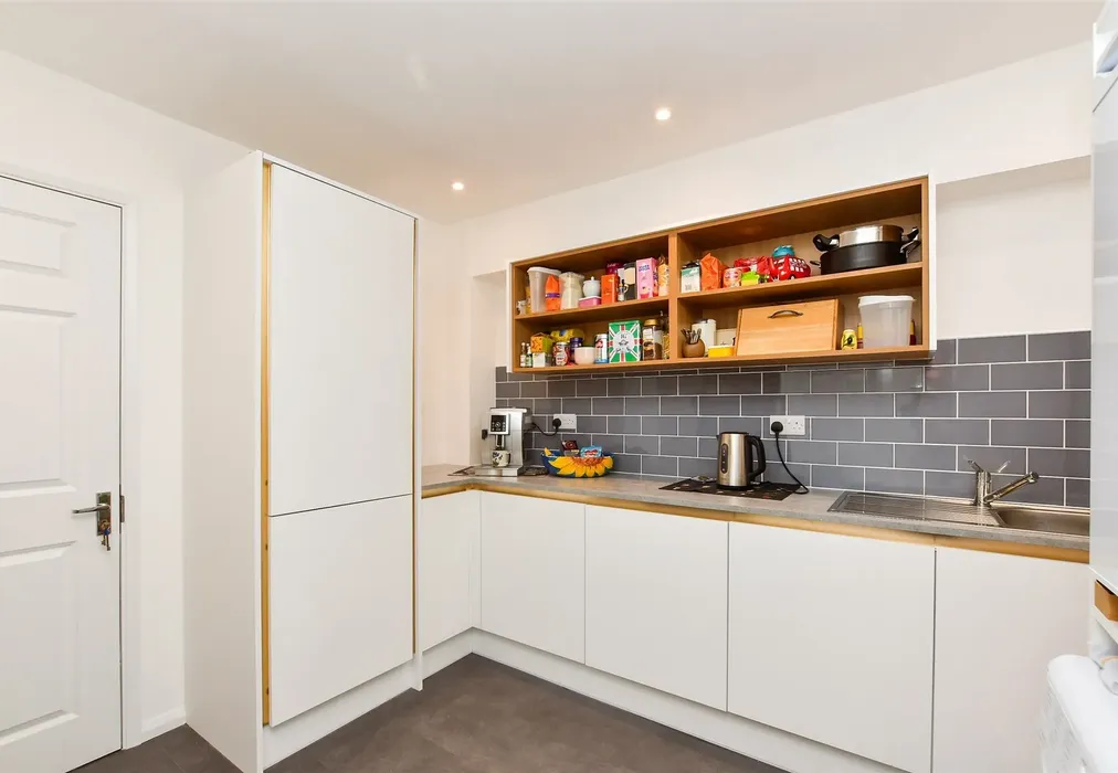 Utility Area - Wilson Grove, Uckfield, East Sussex - Wards of Kent