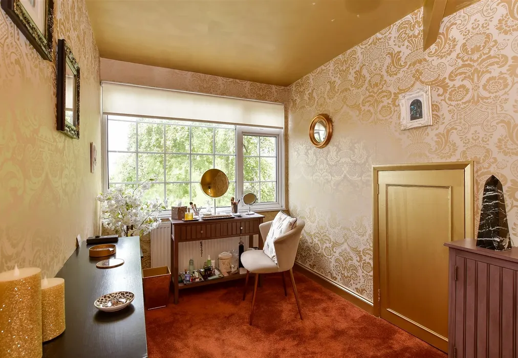 Bedroom 3 - Furze Road, Worthing, West Sussex - Wards of Kent