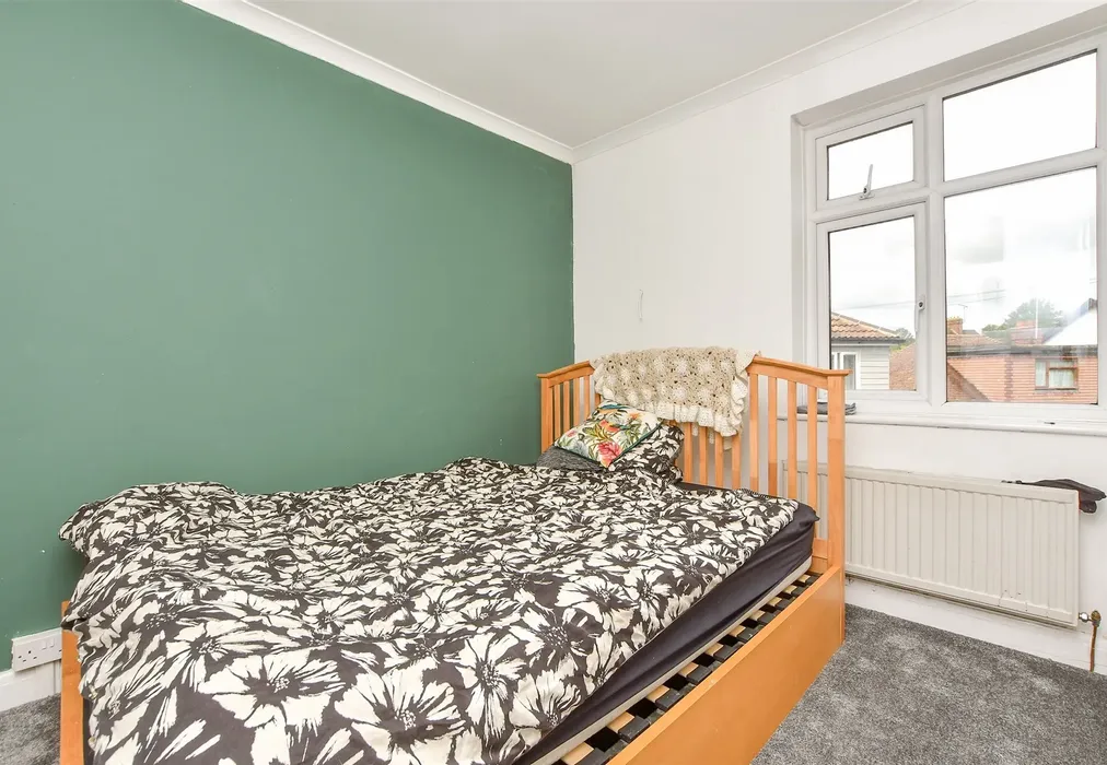 Bedroom 2 - Beaconsfield Road, Canterbury, Kent - Wards of Kent