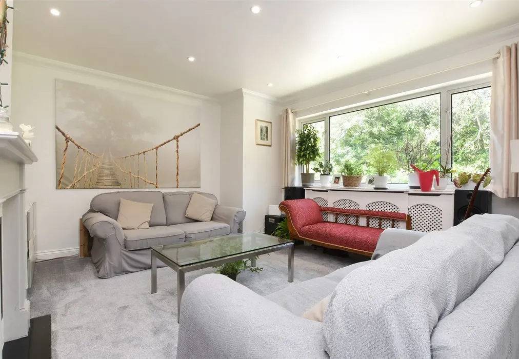 Lounge/Dining Area - Portley Wood Road, Whyteleafe, Surrey - Wards of Kent
