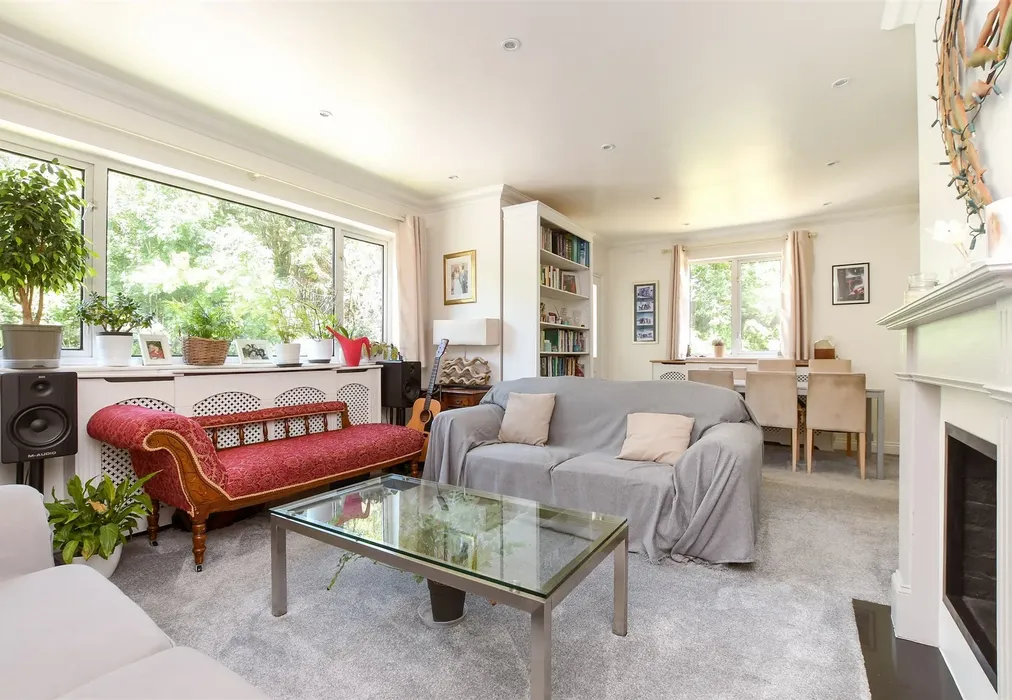 Lounge/Dining Area - Portley Wood Road, Whyteleafe, Surrey - Wards of Kent