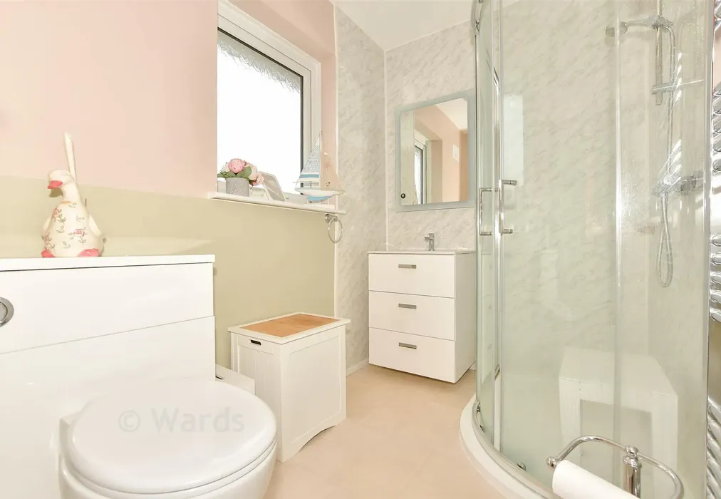 Shower Room - The Green, Lydd, Kent - Wards of Kent