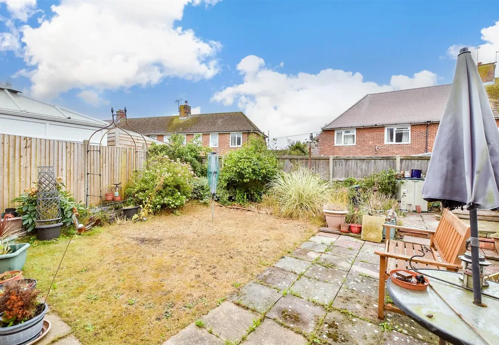 Rear Garden - The Green, Lydd, Kent - Wards of Kent