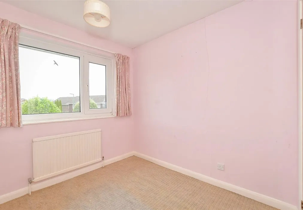 Bedroom 4 - Maplehurst Road, Chichester, West Sussex - Wards of Kent
