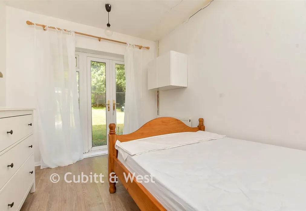 Bedroom 2 - Greenhill Avenue, Caterham, Surrey - Wards of Kent