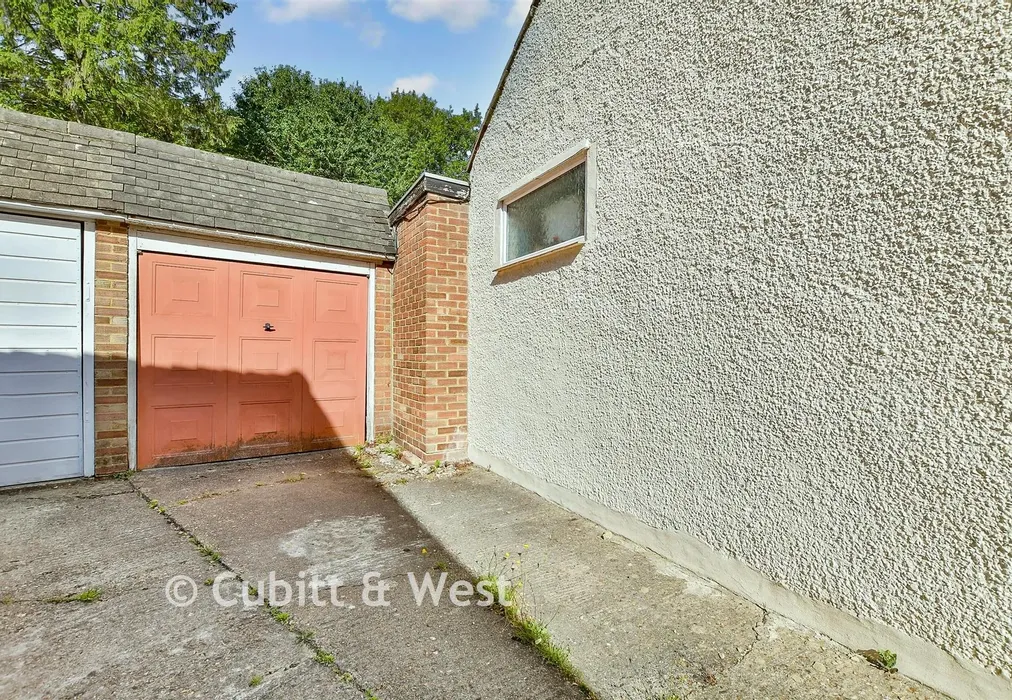 Garage - Greenhill Avenue, Caterham, Surrey - Wards of Kent