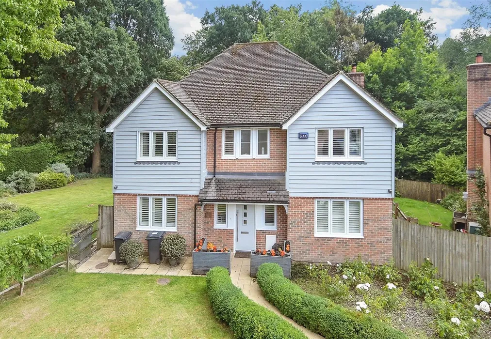 External (Web) - Welland Close, Crowborough, East Sussex - Wards of Kent