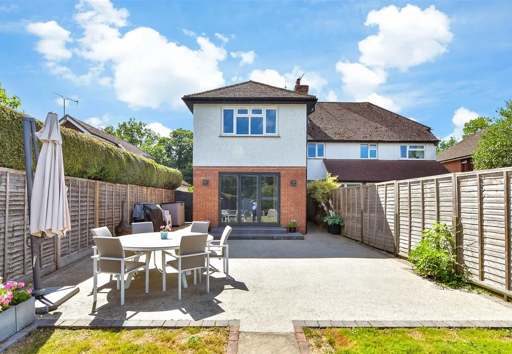 Rear Garden - Crawley Down Road, Felbridge, West Sussex - Wards of Kent
