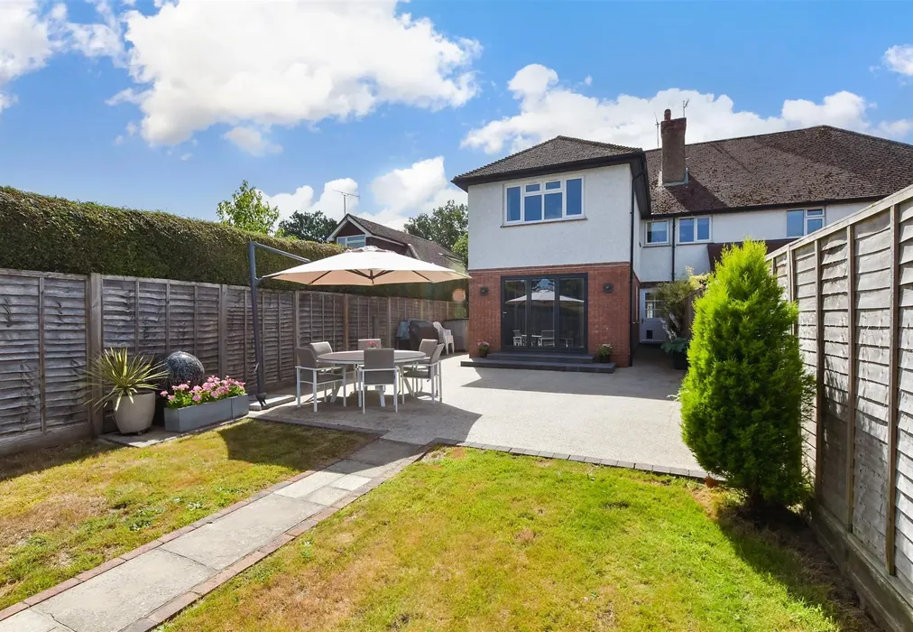 Rear Garden - Crawley Down Road, Felbridge, West Sussex - Wards of Kent