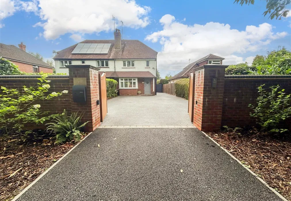 Front - Crawley Down Road, Felbridge, West Sussex - Wards of Kent