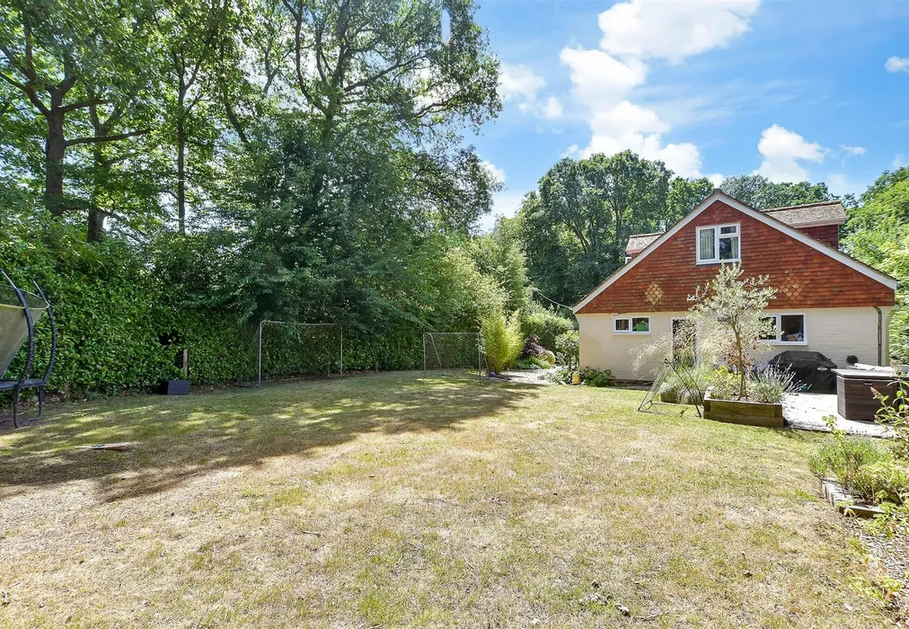 Rear Garden - The Ride, Ifold, Billingshurst, West Sussex - Wards of Kent