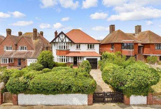 Waldron Road, Broadstairs, Kent - Wards of Kent