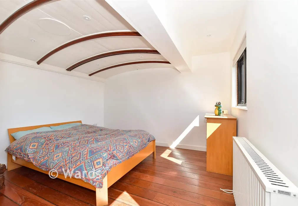 Bedroom 2 - Dungeness Road, Dungeness, Kent - Wards of Kent