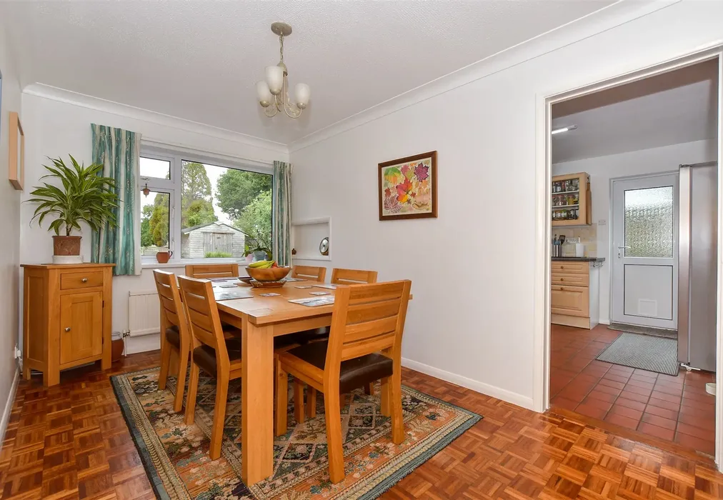 Dining Room - Park Farm Close, Shadoxhurst, Ashford, Kent - Wards of Kent