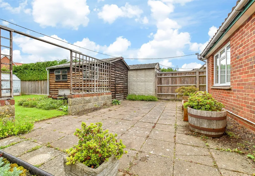 Patio / Decking - Marden Road, Staplehurst, Tonbridge, Kent - Wards of Kent