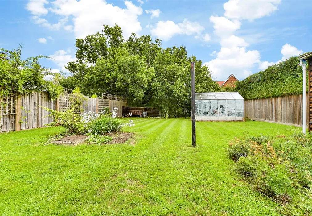 Rear Garden - Marden Road, Staplehurst, Tonbridge, Kent - Wards of Kent