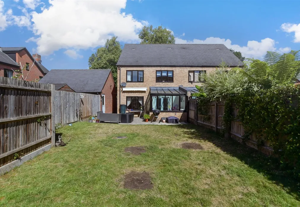 Rear Elevation - Bluegown Avenue, Leybourne, West Malling, Kent - Wards of Kent