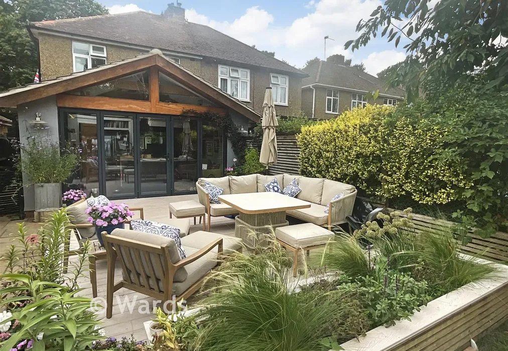 Decking Area - Park Road, Leybourne, West Malling, Kent - Wards of Kent