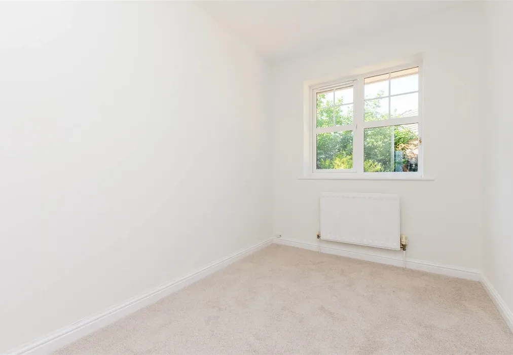 Bedroom 3 - Leigh Road, Rochester, Kent - Wards of Kent