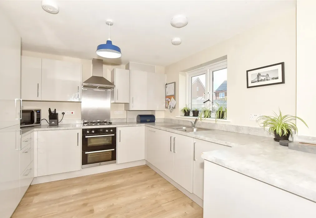 Kitchen/ Diner - Wheatsheaf Square, Whitfield, Dover, Kent - Wards of Kent