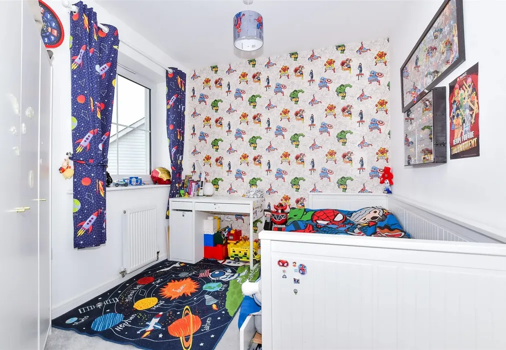 Bedroom 3 - Hambrook Road, Holborough Lakes, Snodland, Kent - Wards of Kent