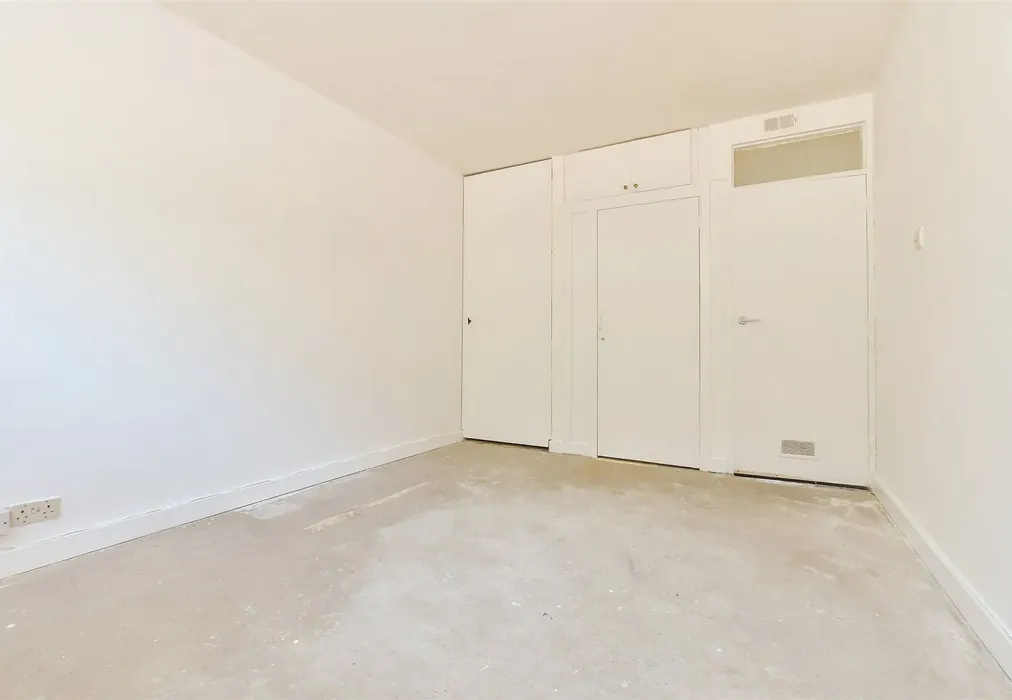 Bedroom - The Leas, Folkestone, Kent - Wards of Kent